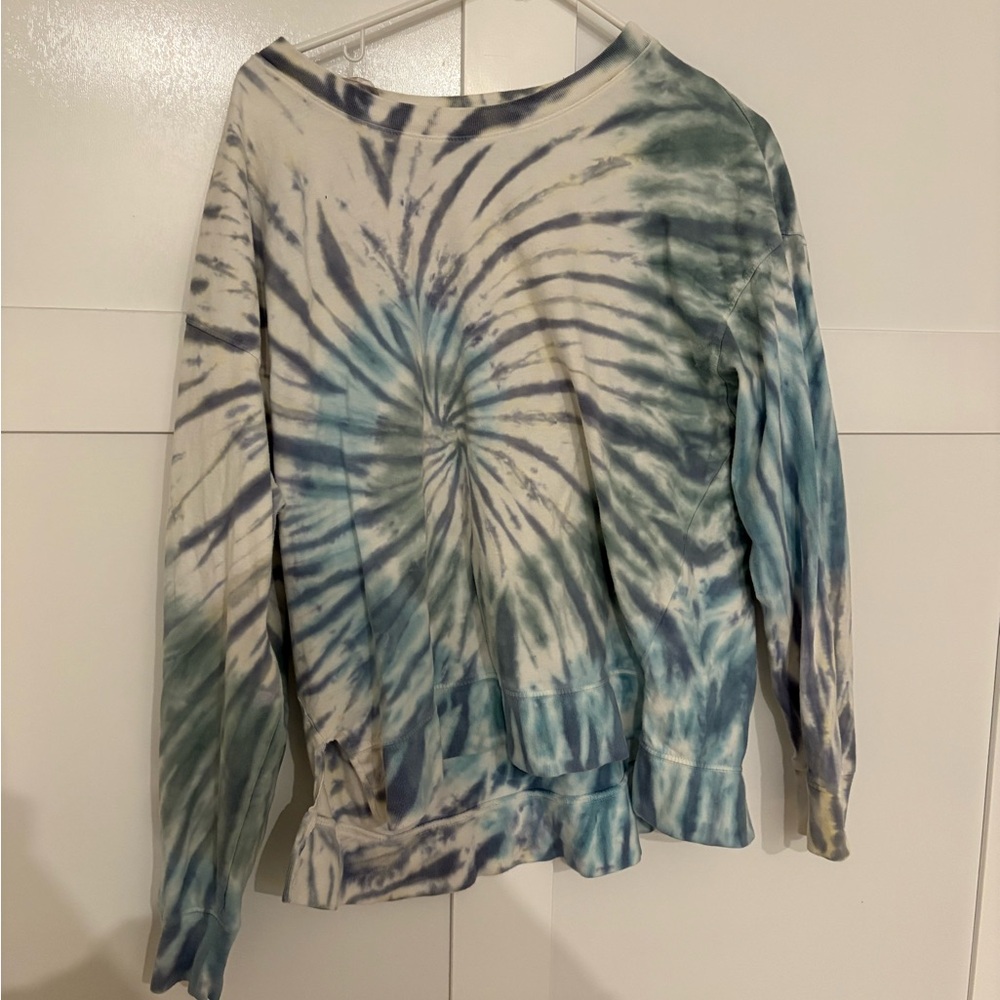 Tie-Dye Long Sleeve Shirt